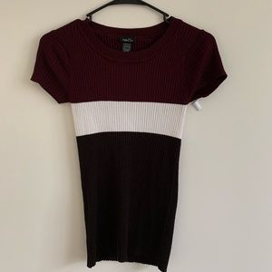 Rue 21 Ribbed Maroon Black Tee